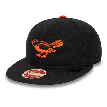 This is a Baltimore Orioles Heritage Series Black Retro Crown 9FIFTY Strapback Cap 1