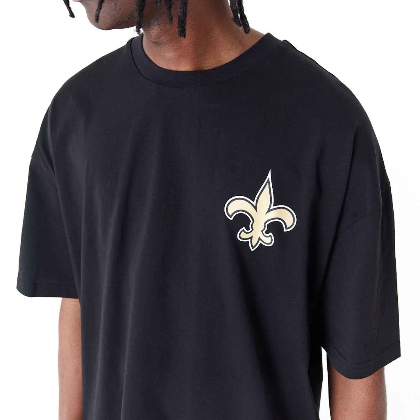 The Male model is wearing New Orleans Saints NFL Drop Shoulder Black Oversized T-Shirt 3