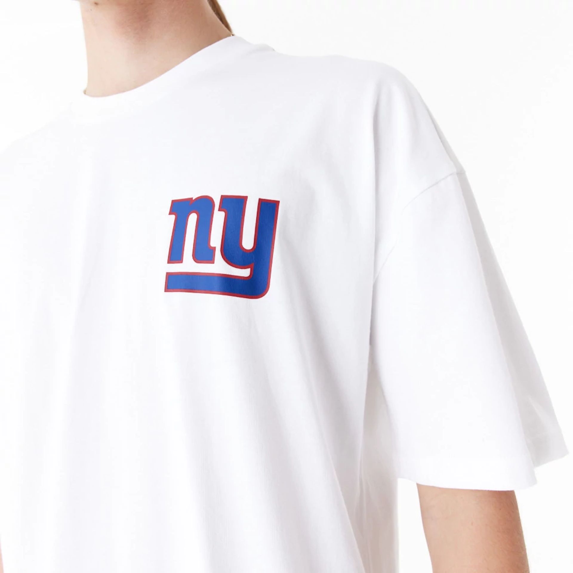 The Male model is wearing New York Giants NFL Drop Shoulder White Oversized T-Shirt 2