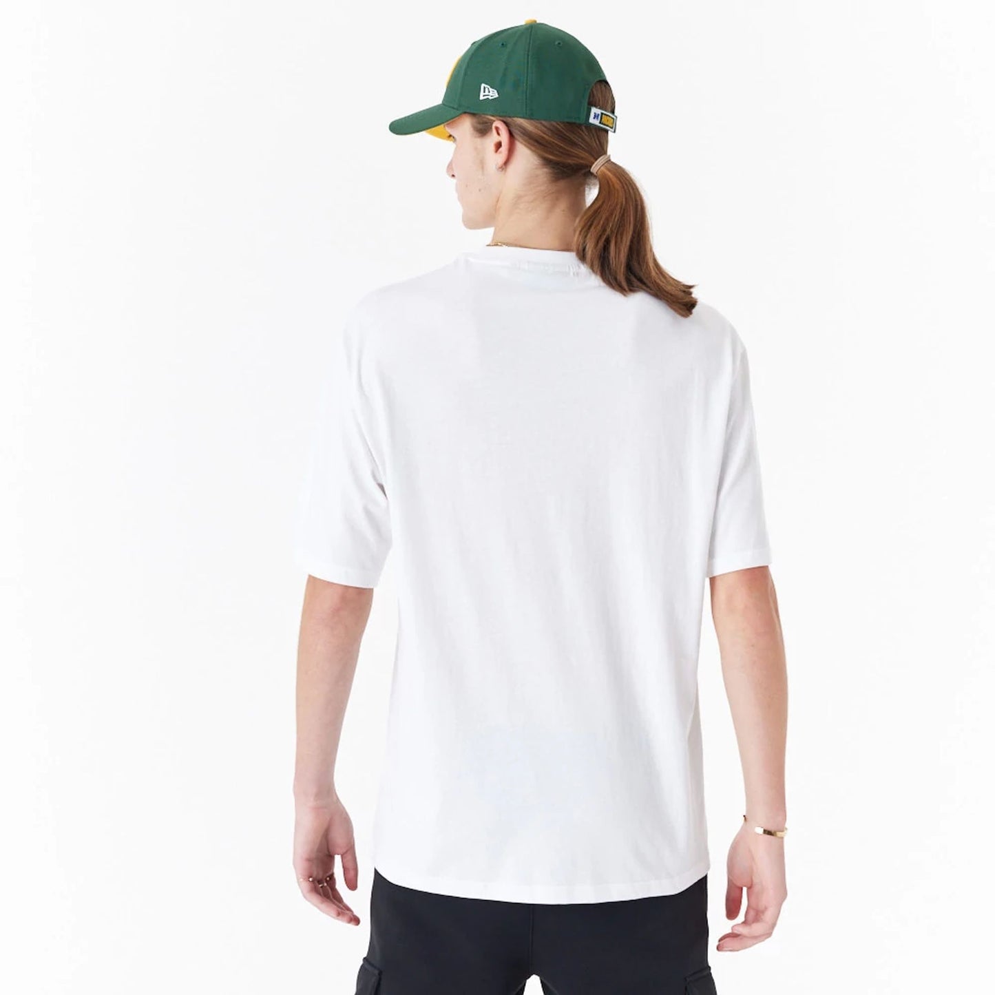 The Male model is wearing Green Bay Packers NFL White Oversized T-Shirt 6