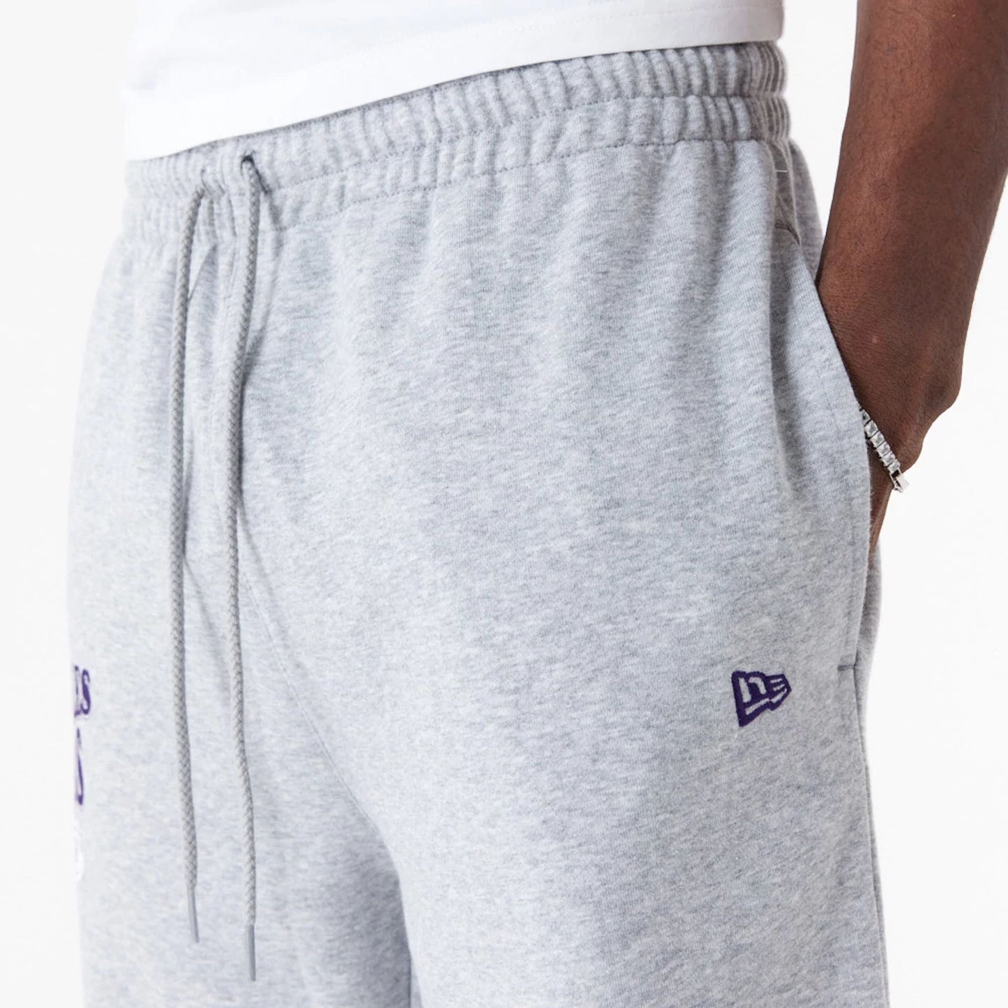 The Male model is wearing LA Lakers NBA Script Grey Relaxed Joggers 7