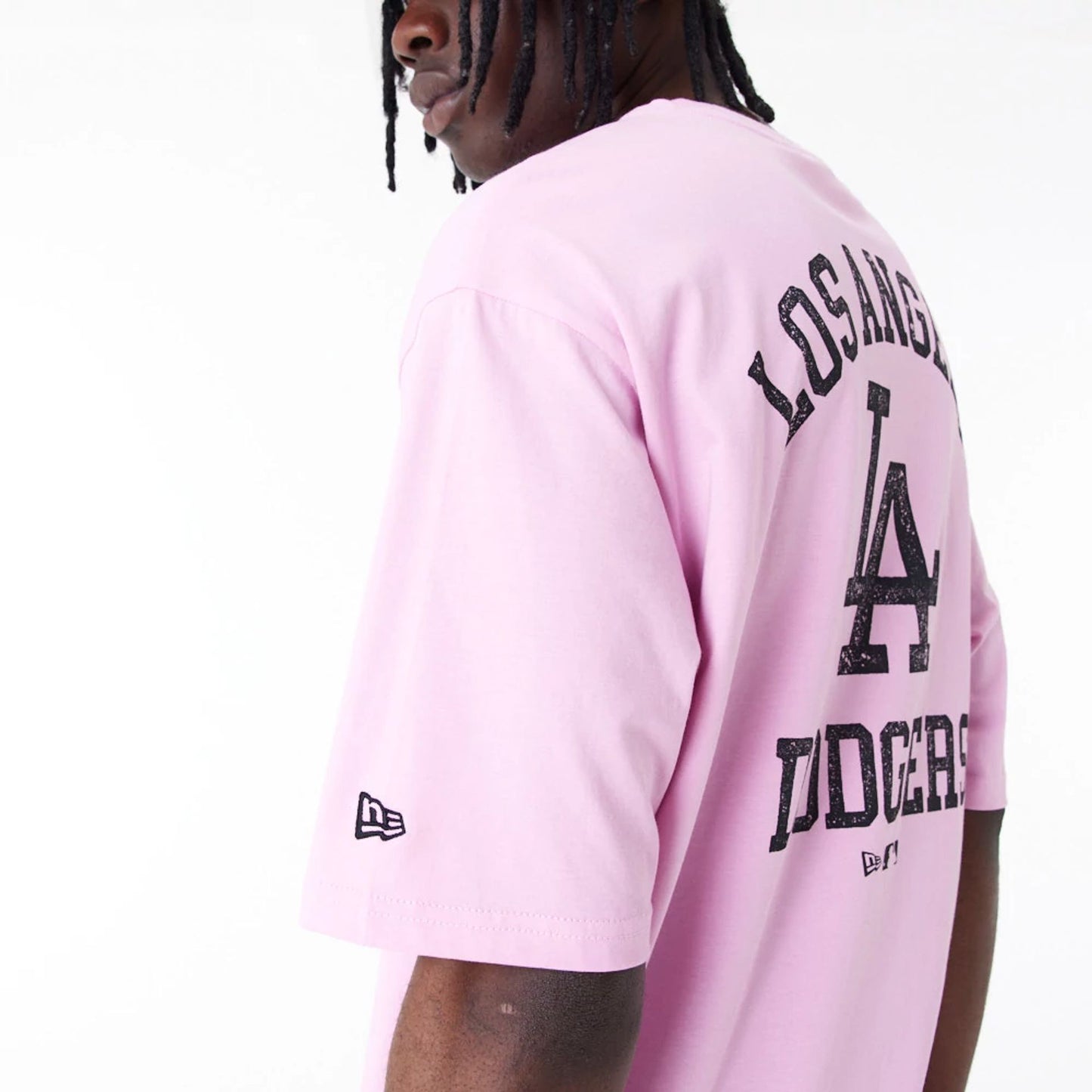 The Male model is wearing LA Dodgers MLB Wordmark Pink Oversized T-Shirt 4