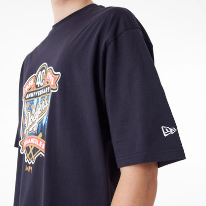 The Male model is wearing LA Dodgers MLB Anniversary Navy Oversized T-Shirt 6