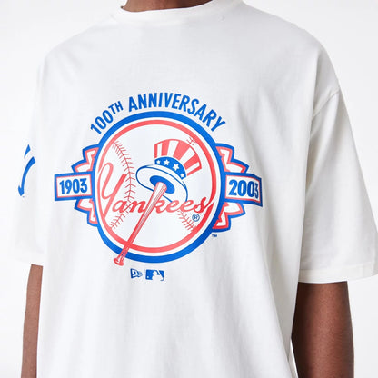 The Male model is wearing New York Yankees MLB Anniversary White Oversized T-Shirt 4