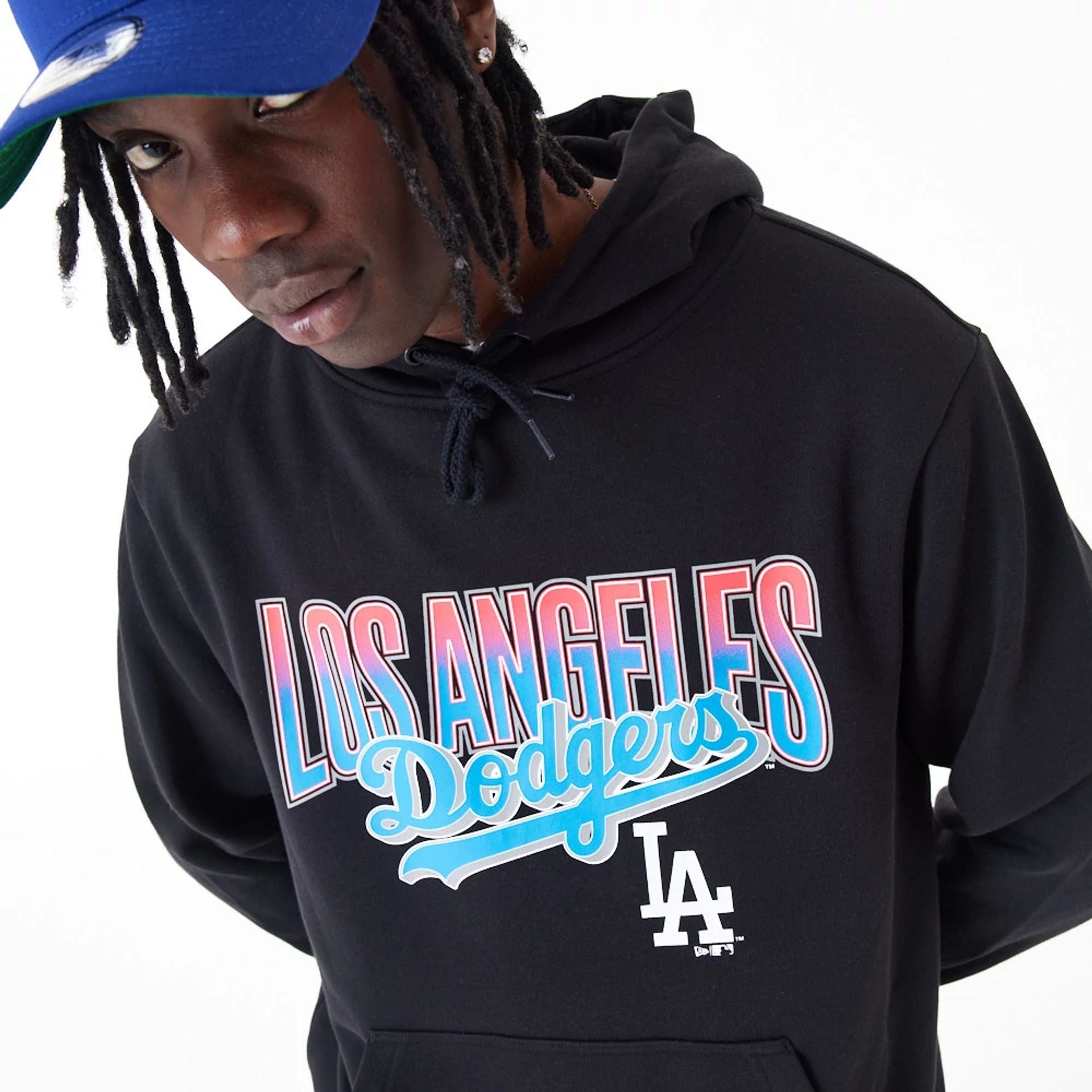 The Male model is wearing LA Dodgers MLB Gradient Graphic Black Pullover Hoodie 5