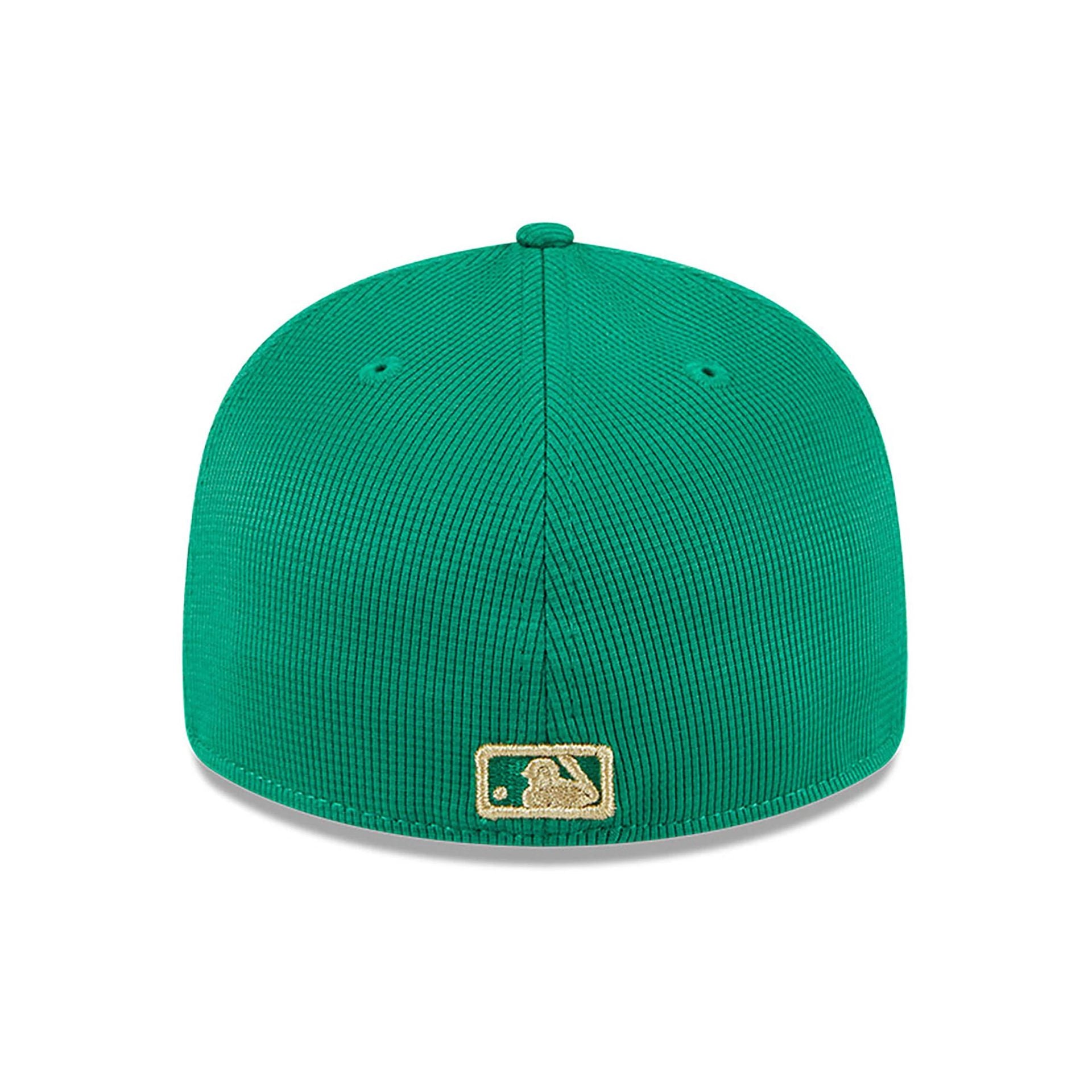 This is a Colorado Rockies St. Patrick's Day Green Low Profile 59FIFTY Fitted Cap 5