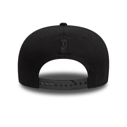 This is a LA Lakers Black On Black 9FIFTY Stretch Snap Cap 3