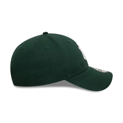 This is a New York Yankees League Essential Dark Green 9FORTY Adjustable Cap 7