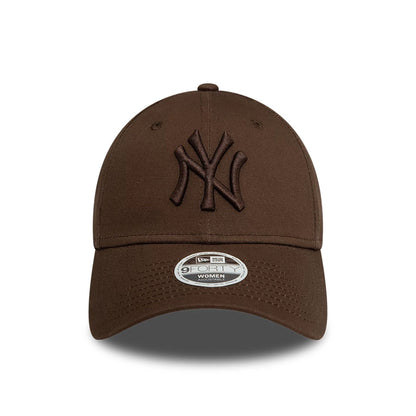 This is a New York Yankees Womens League Essential Dark Brown 9FORTY Adjustable Cap 5