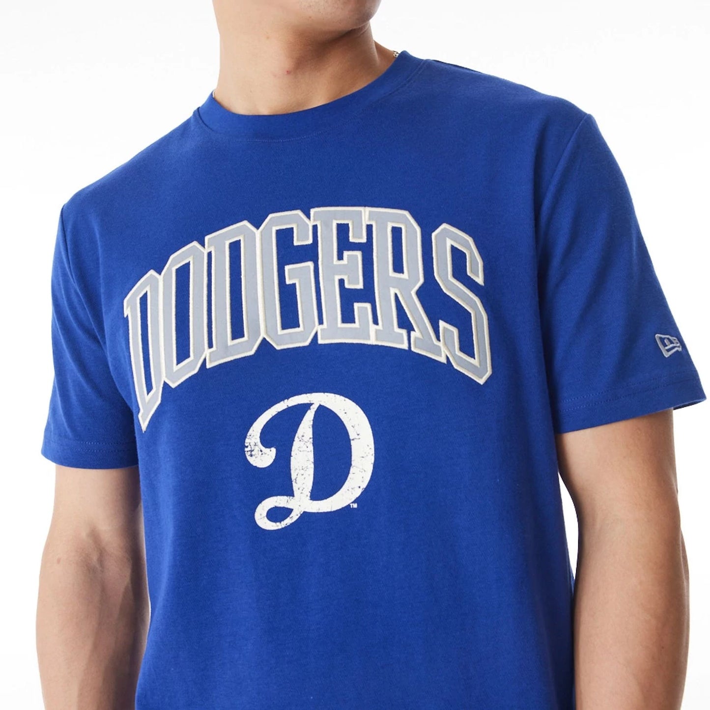 The Male model is wearing LA Dodgers MLB Batting Practice Dark Blue T-Shirt 3