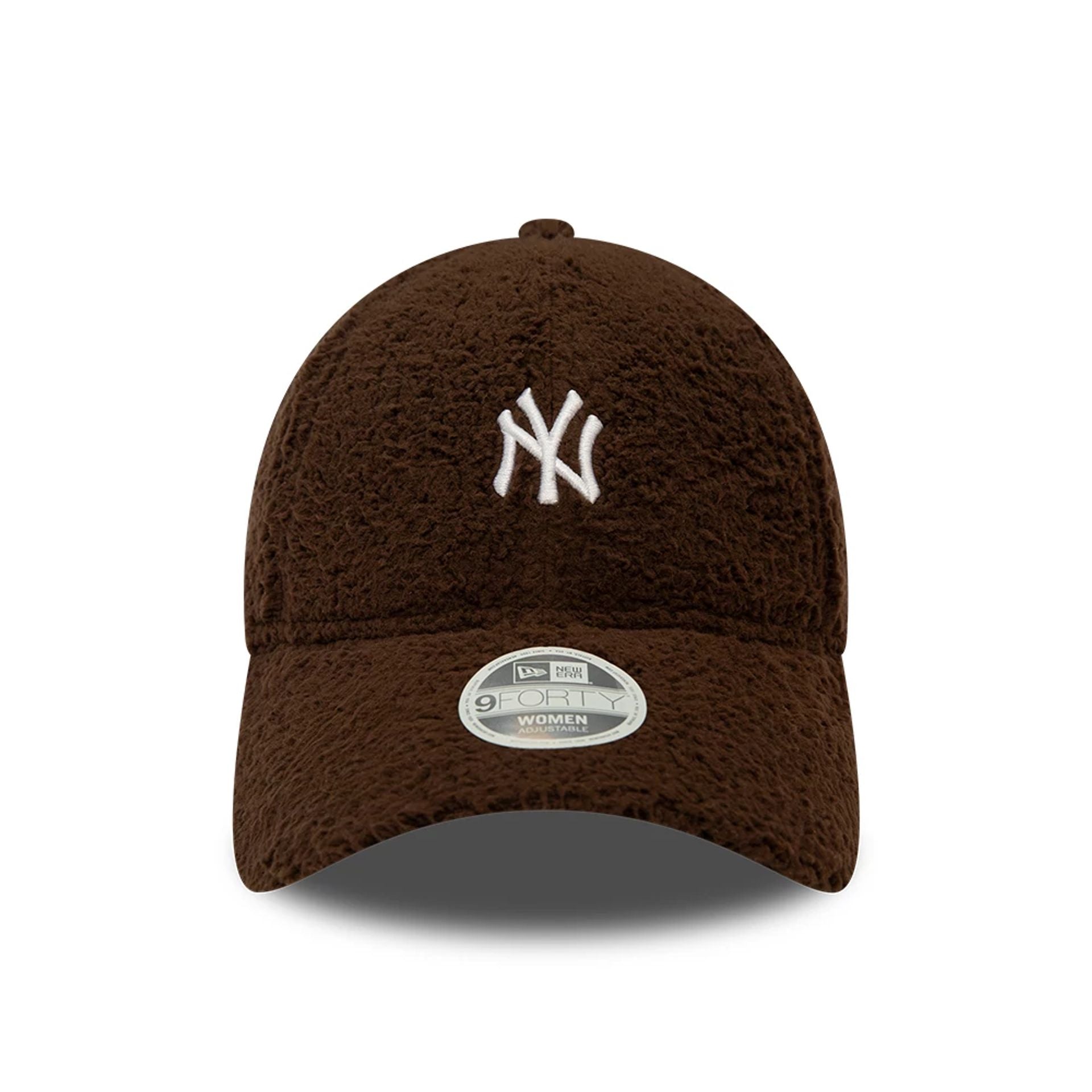 This is a New York Yankees Teddy Dark Brown Womens 9FORTY Adjustable Cap 2