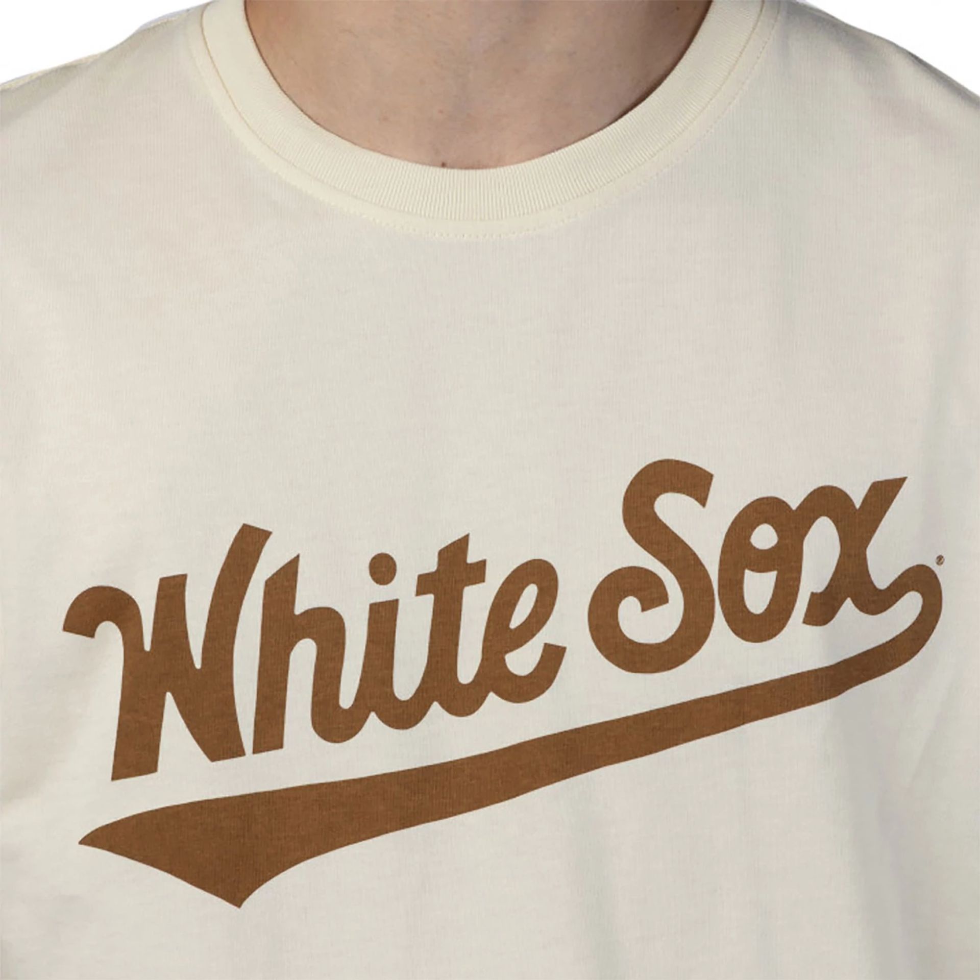 The Male model is wearing Chicago White Sox MLB Cord White T-Shirt 2