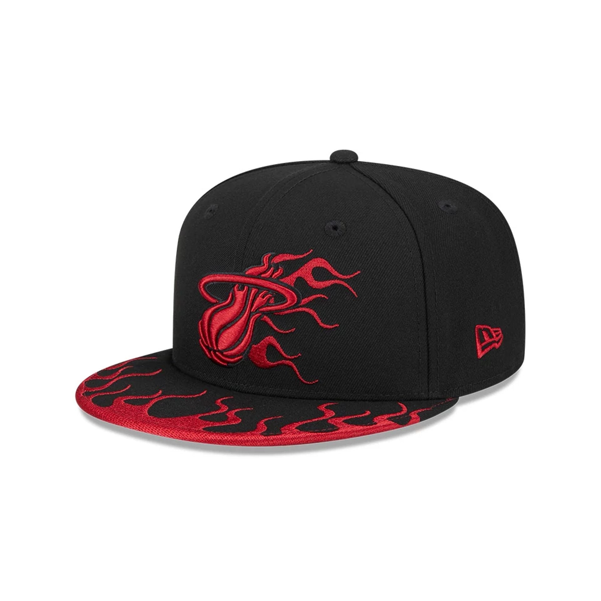 This is a Miami Heat NBA Rally Drive Black 9FIFTY Snapback Cap 1