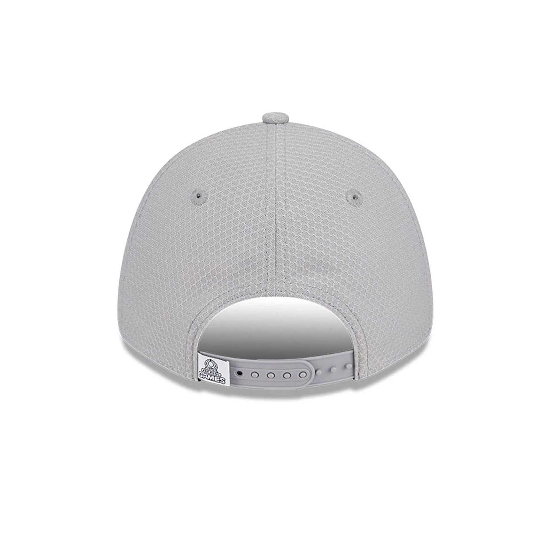 This is a NFL Pro Bowl NFC Grey 9FORTY Stretch Snap Cap 7