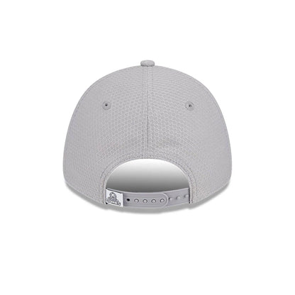 This is a NFL Pro Bowl AFC Grey 9FORTY Stretch Snap Cap 4