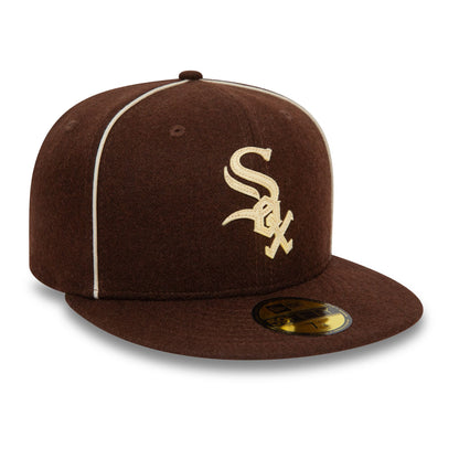 This is a Chicago White Sox Team Piping Wool Dark Brown 59FIFTY Fitted Cap 4