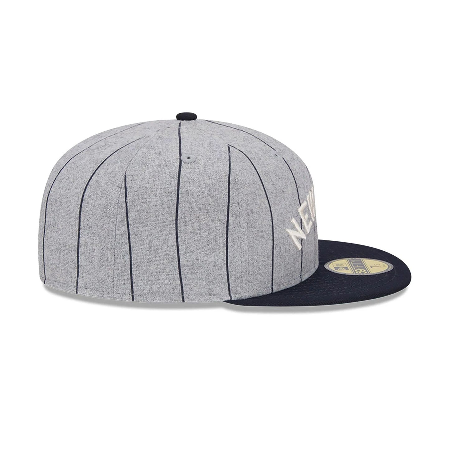 This is a New York Yankees Heather Pinstripe Grey 59FIFTY Fitted Cap 6