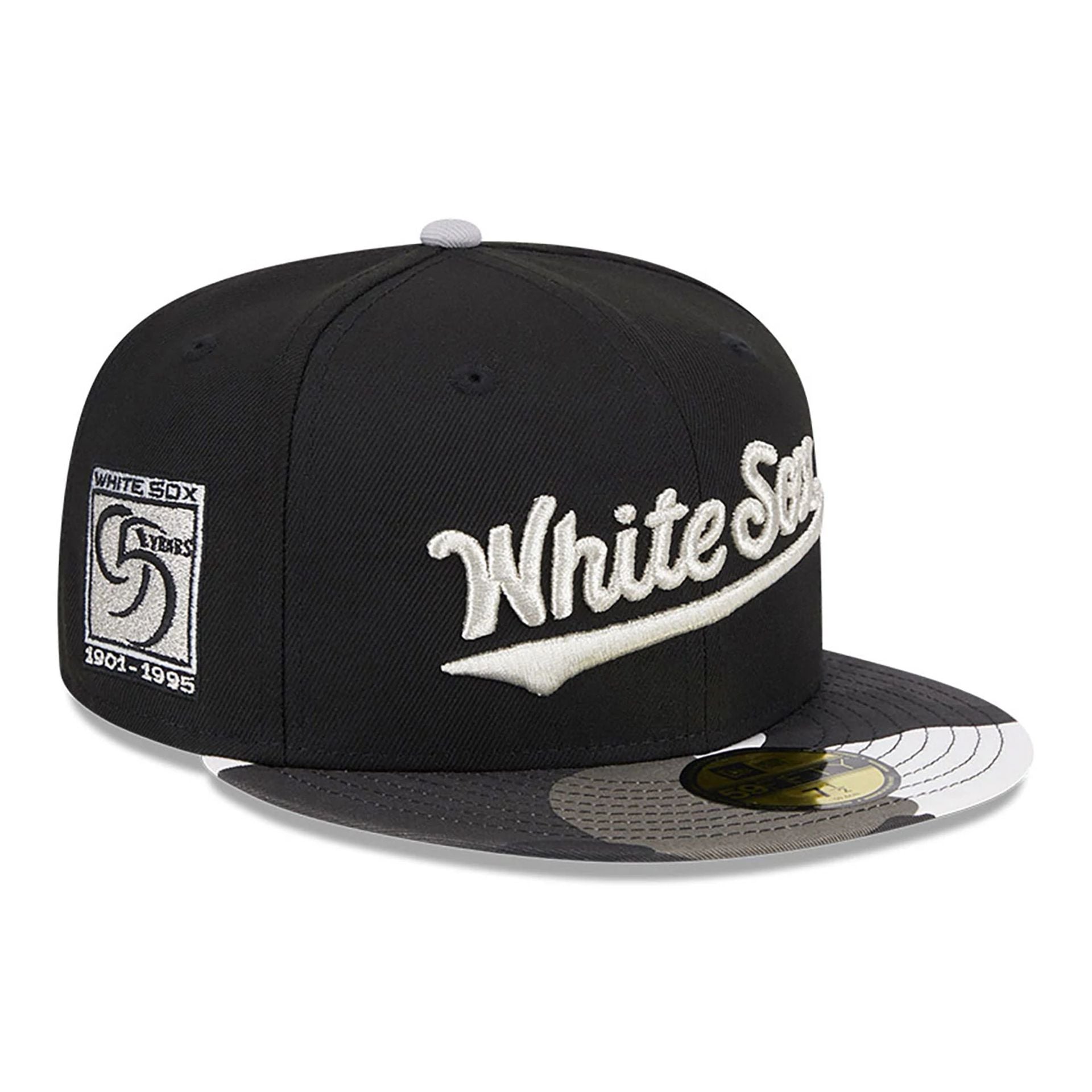 This is a Chicago White Sox Metallic Camo Black 59FIFTY Fitted Cap 1