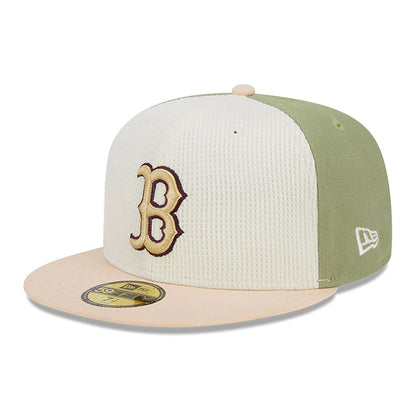 This is a Boston Red Sox Thermal Front Pastel Green 59FIFTY Fitted Cap 1