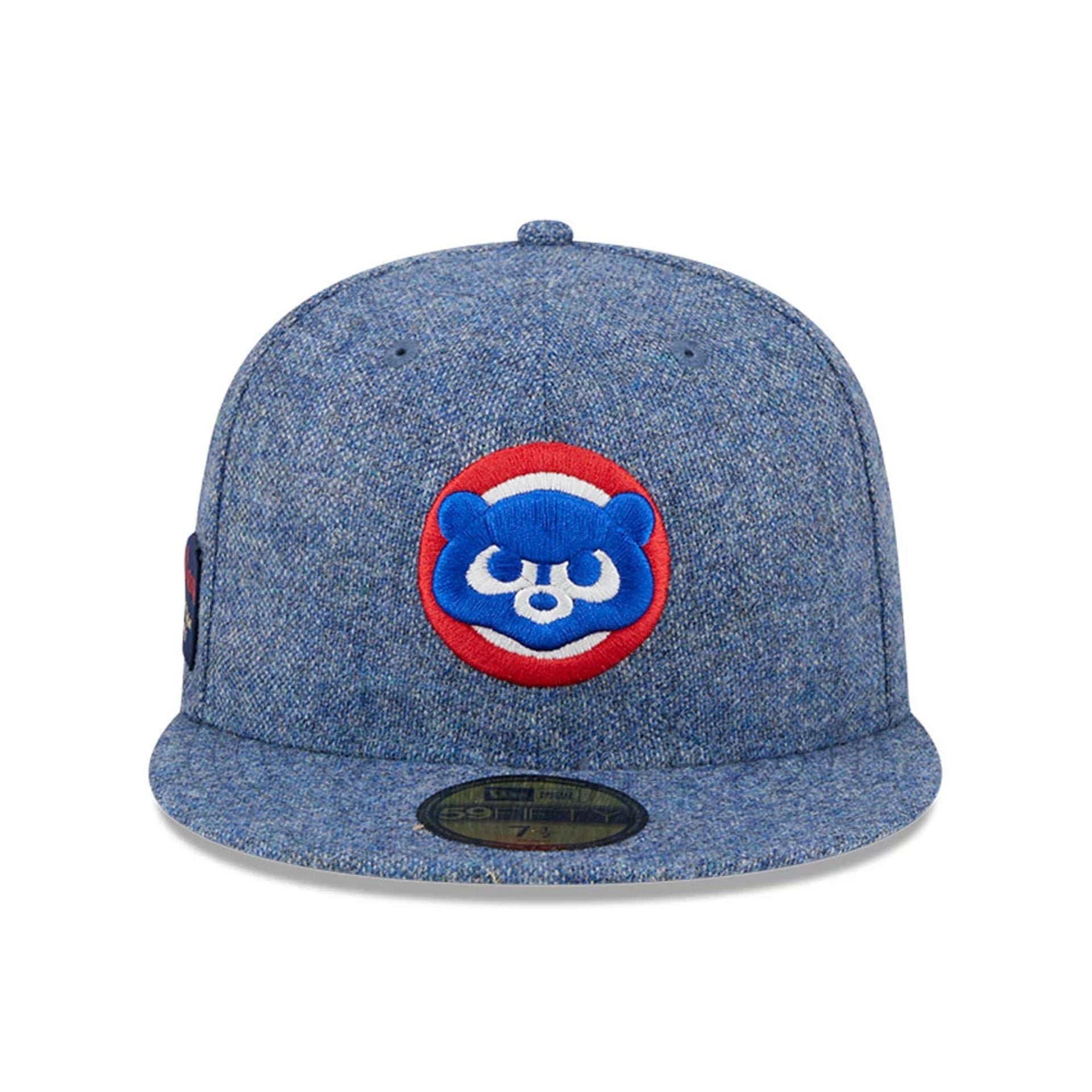 This is a Chicago Cubs Moon Blue 59FIFTY Fitted Cap 3