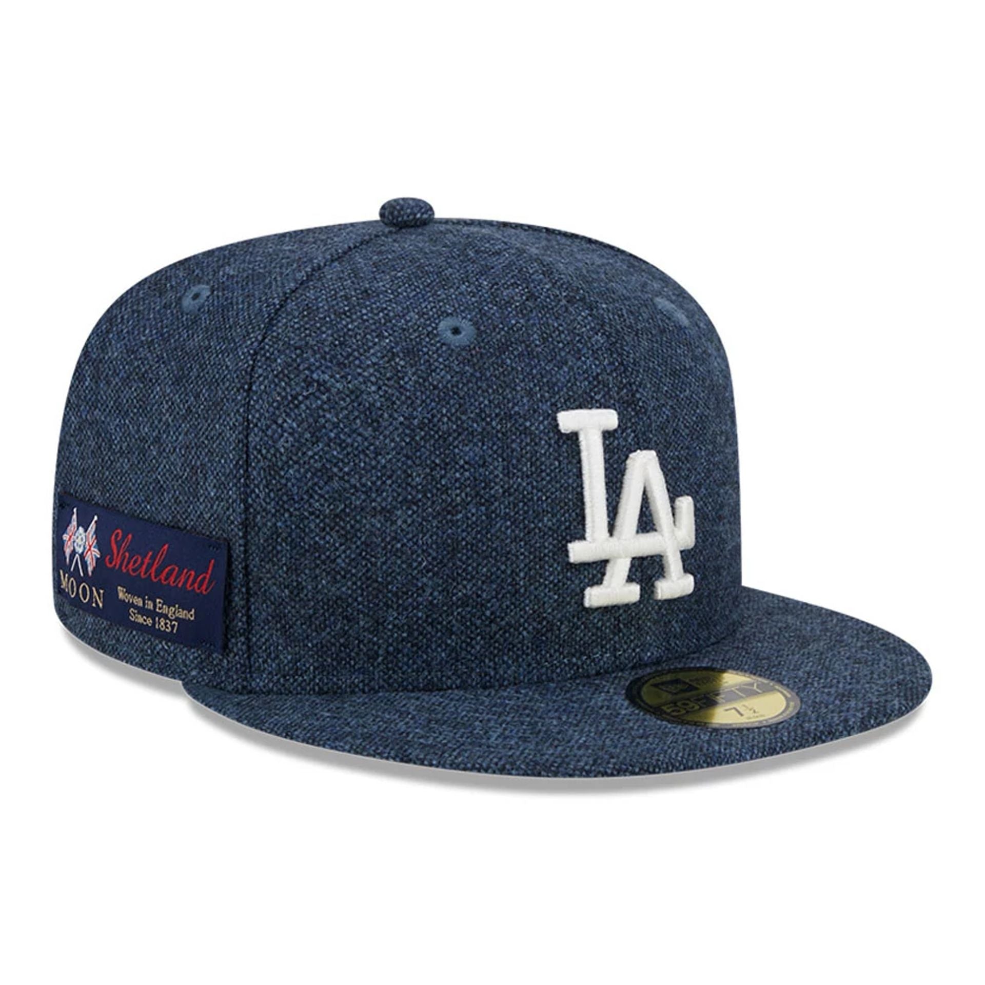 This is a LA Dodgers Moon Blue 59FIFTY Fitted Cap 1