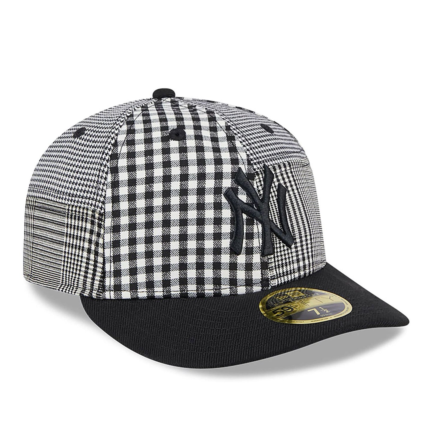 This is a New York Yankees Patch Plaid Black Low Profile 59FIFTY Fitted Cap 3