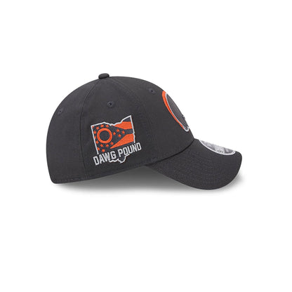 This is a Cleveland Browns NFL Draft 2024 Dark Grey 9FORTY Stretch-Snap Cap 6