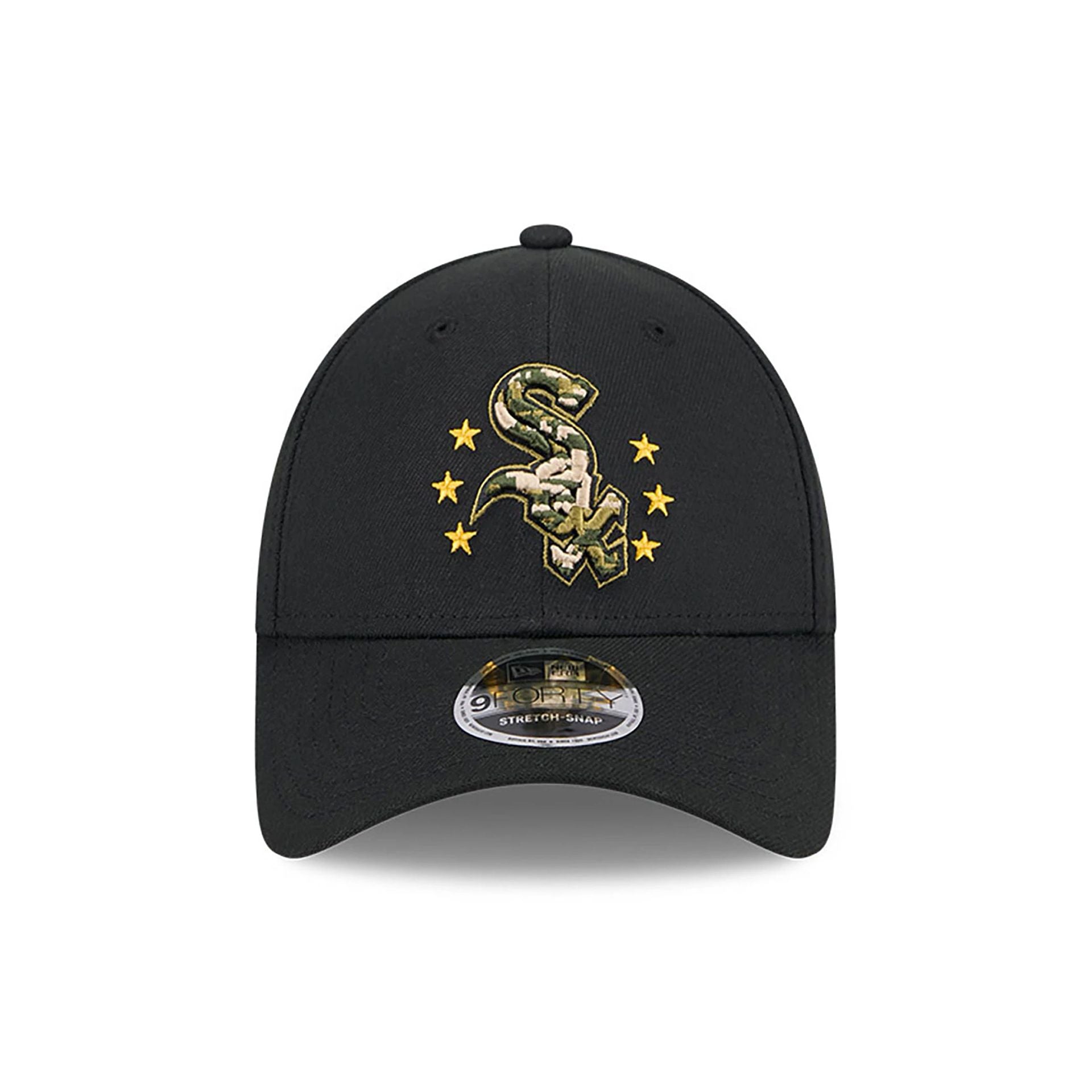 This is a Chicago White Sox MLB Armed Forces Day 2024 Black 9FORTY Stretch Snap Cap 3