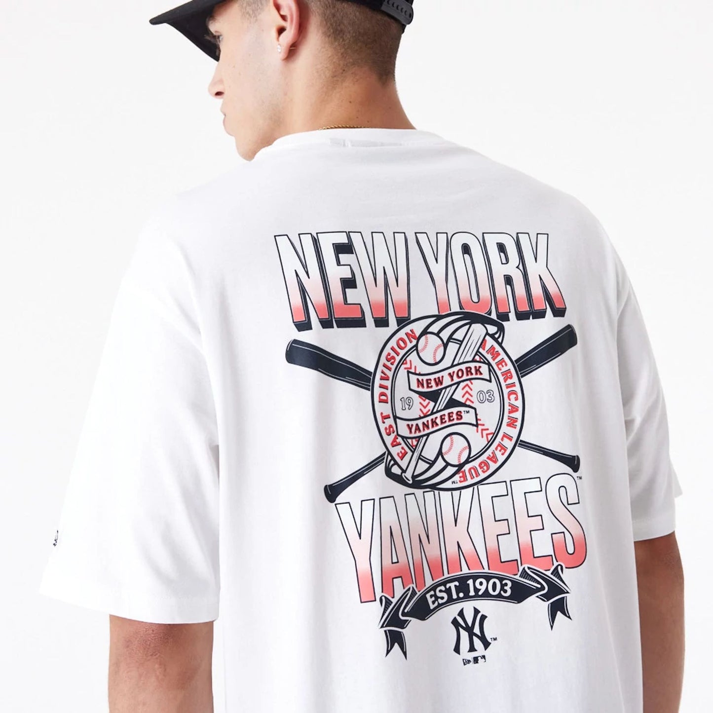 The Male model is wearing New York Yankees Baseball Oversized Graphic White T-Shirt 6