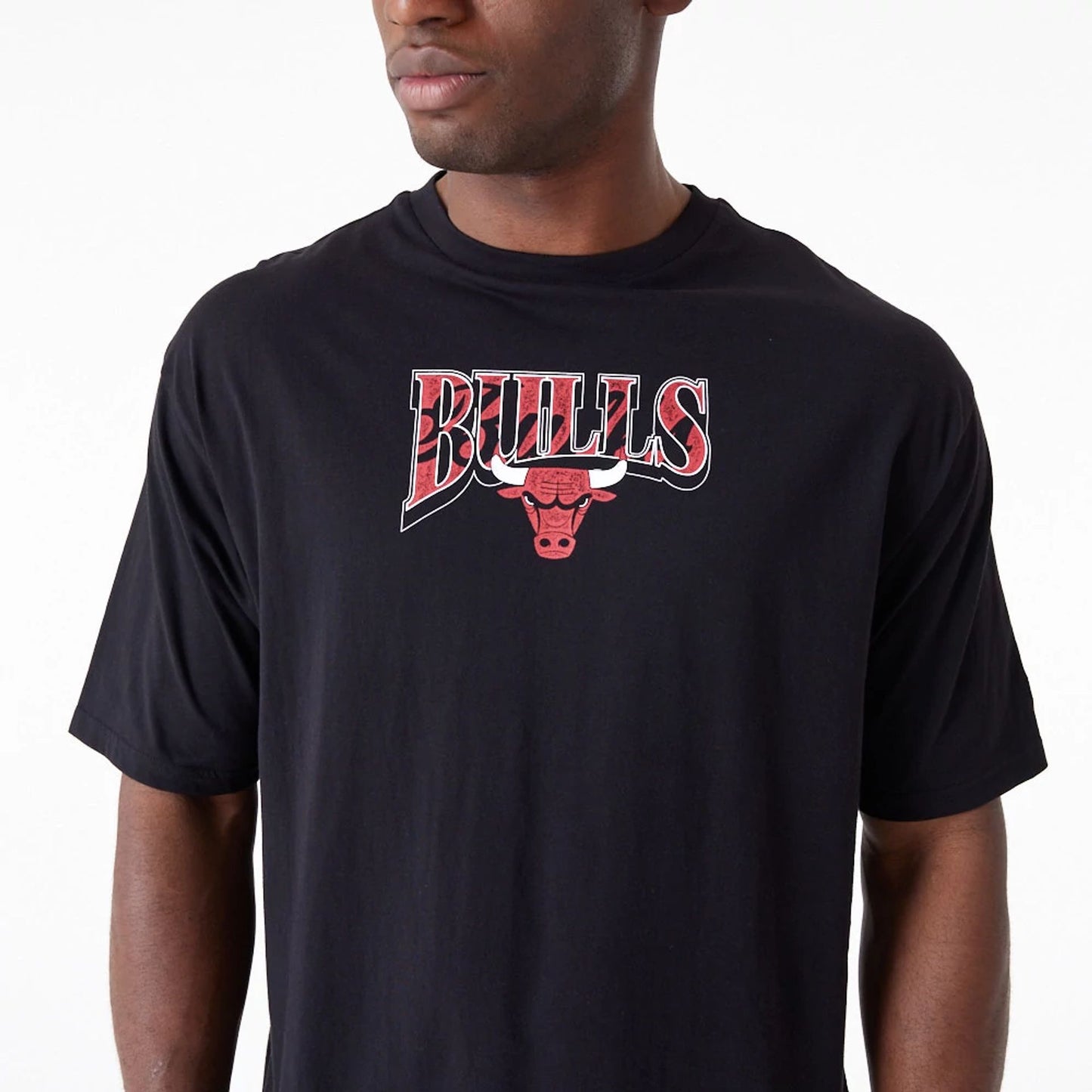 The Male model is wearing Chicago Bulls NBA Championship Black Oversized T-Shirt 3