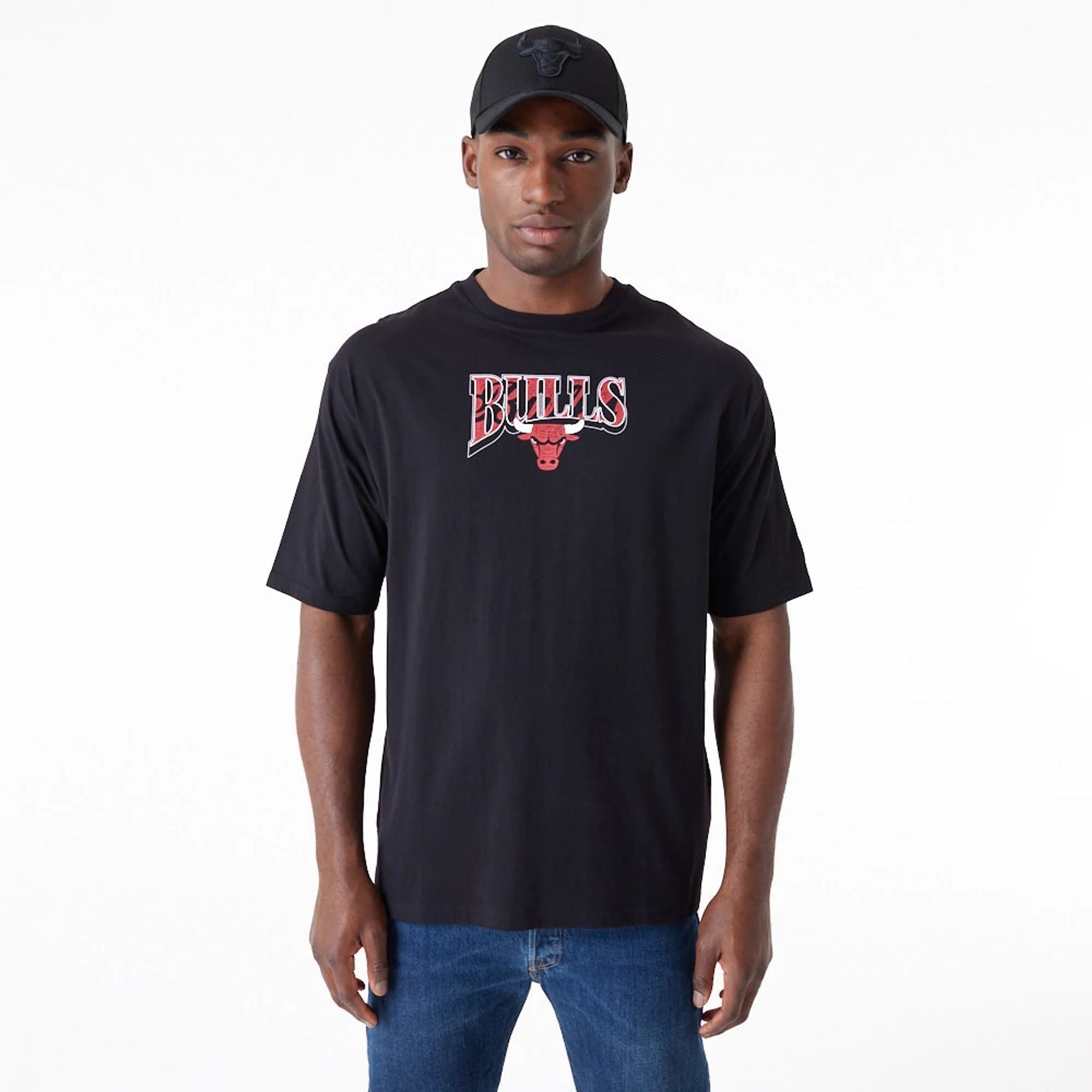 The Male model is wearing Chicago Bulls NBA Championship Black Oversized T-Shirt 1