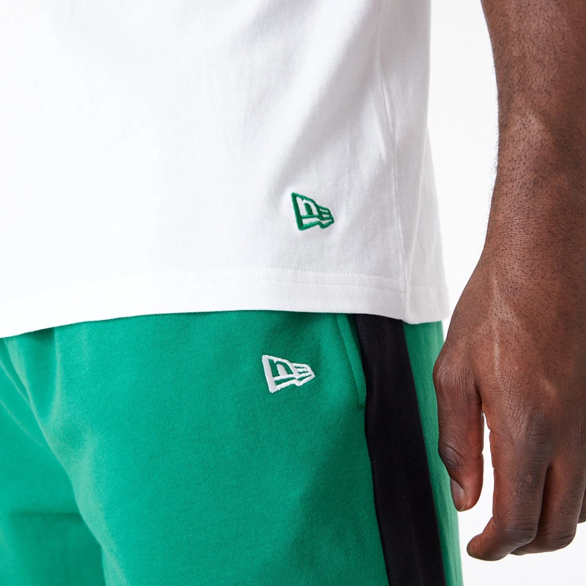 The Male model is wearing Boston Celtics NBA Colour Block White Oversized T-Shirt 2