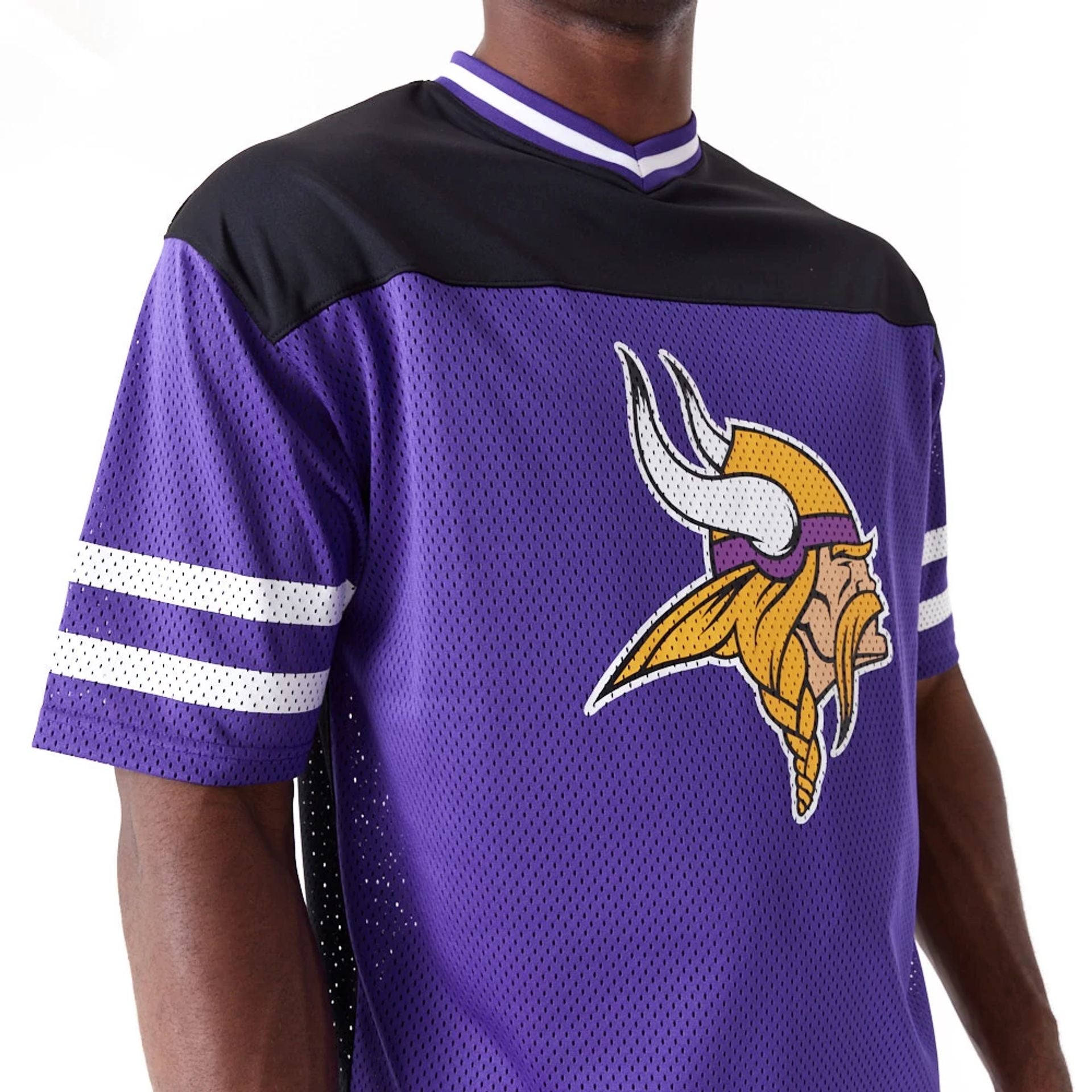 The Male model is wearing Minnesota Vikings NFL Wordmark Graphic Purple T-Shirt 7