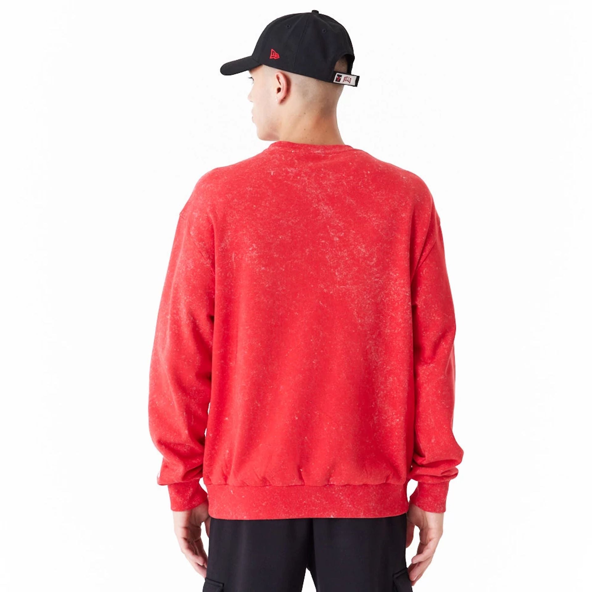 The Male model is wearing Chicago Bulls NBA Washed Red Crew Neck Sweatshirt 6