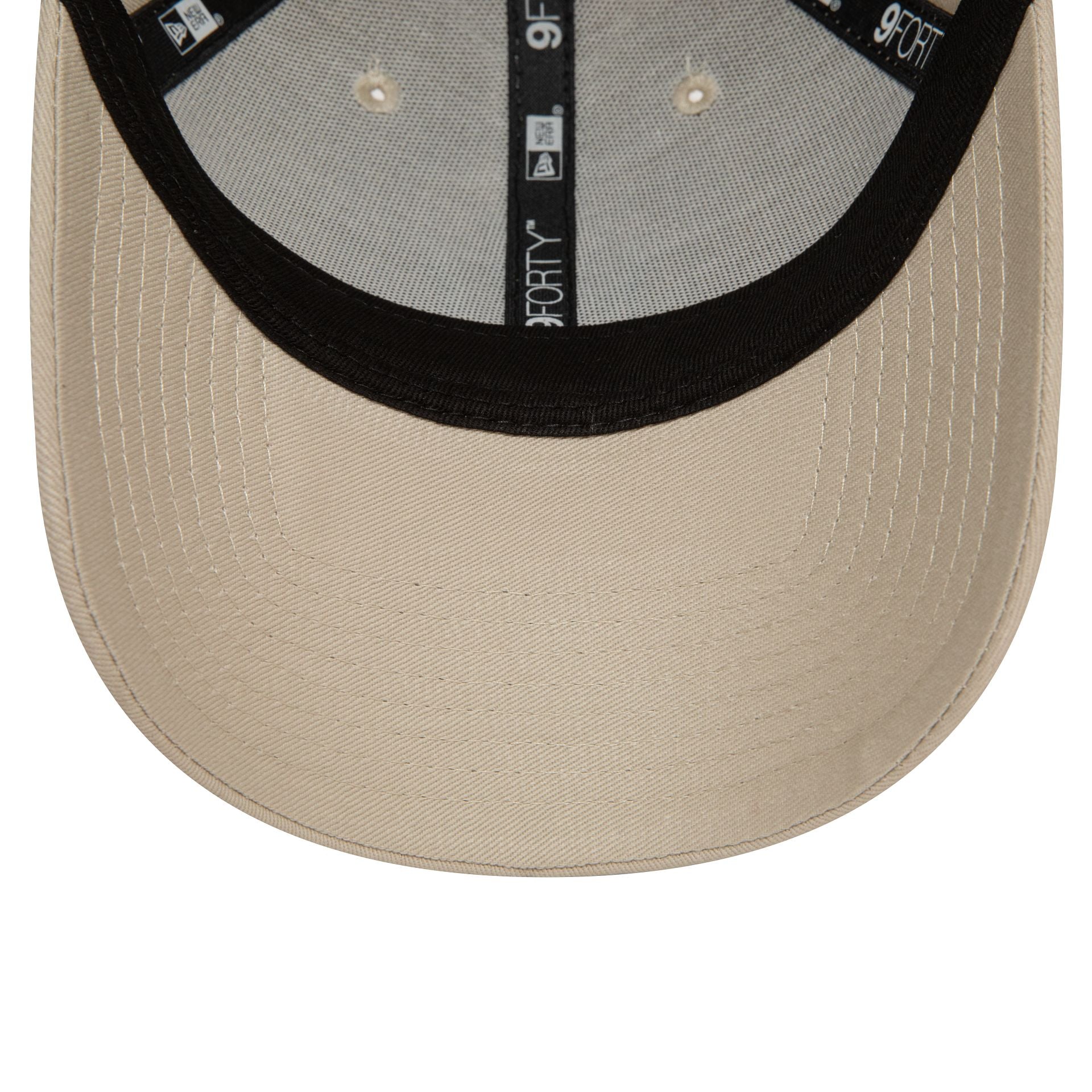 This is a New York Yankees Logo League Essential Light Beige 9FORTY Adjustable Cap 5