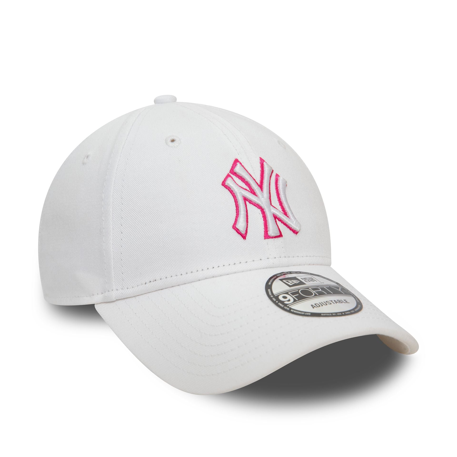 This is a New York Yankees Team Outline White 9FORTY Adjustable Cap 3