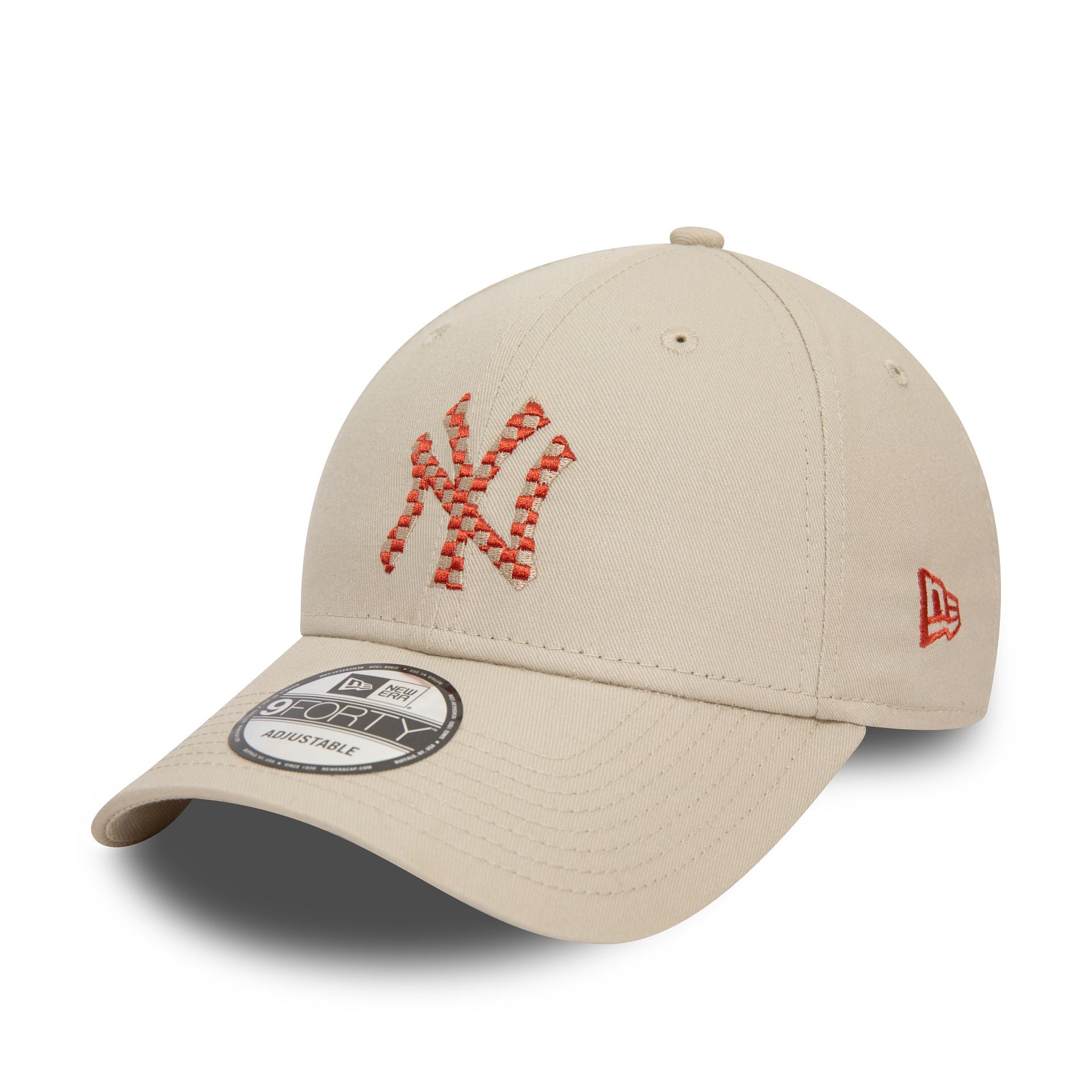 This is a New York Yankees Seasonal Infill Light Beige 9FORTY Adjustable Cap 1