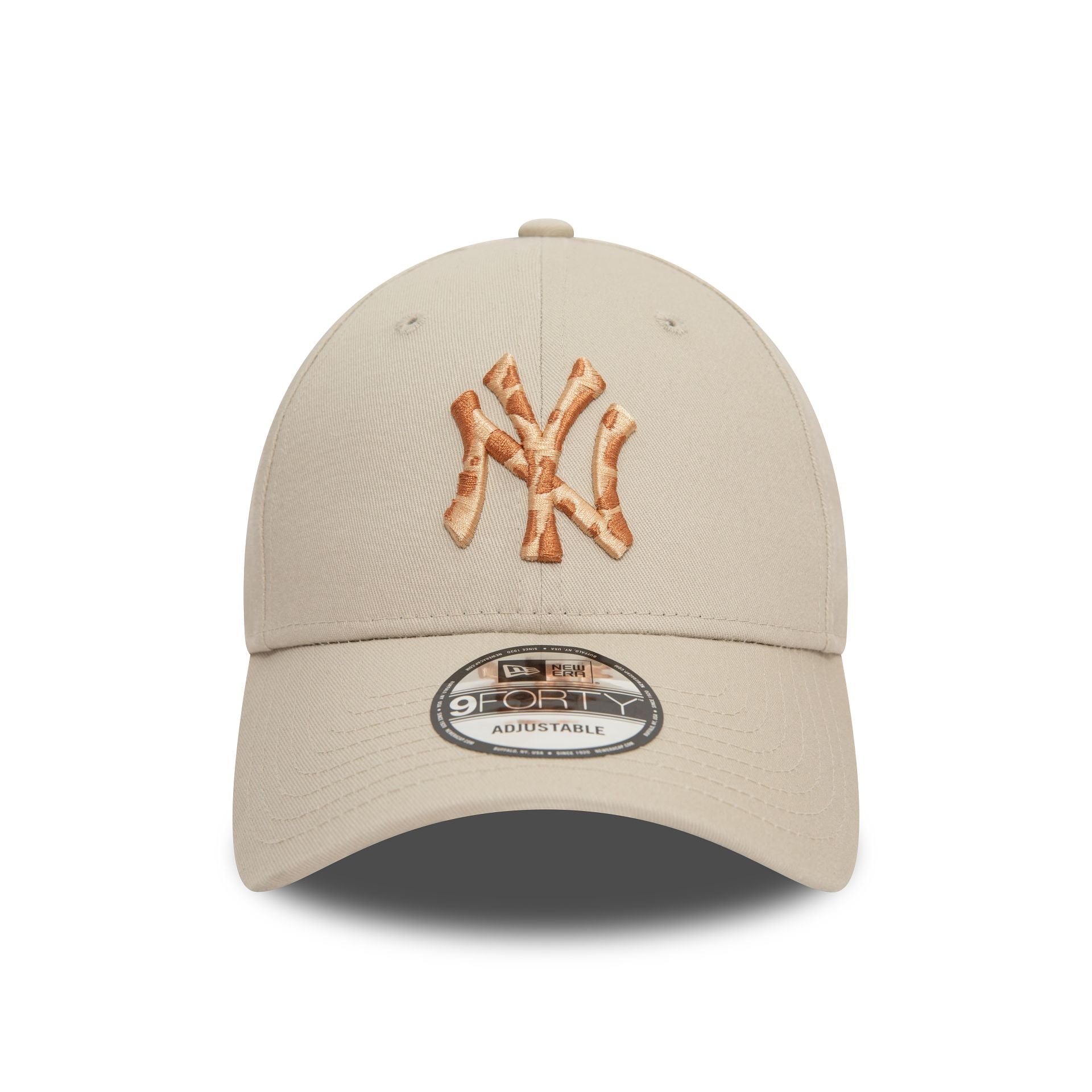 This is a New York Yankees Animal Infill Light Beige 9FORTY Adjustable Cap 2