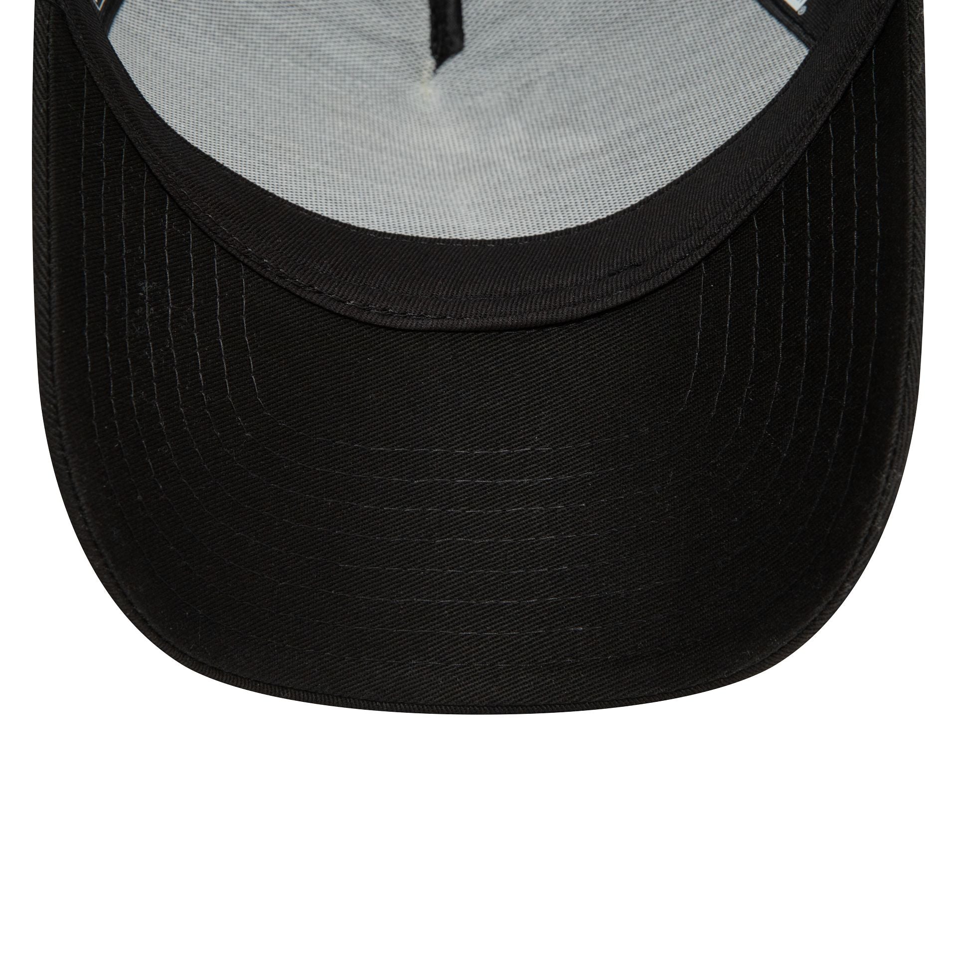 This is a Chicago Bulls NBA Team Logo Black A-Frame Trucker Cap 5