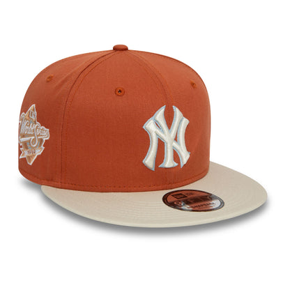 This is a New York Yankees MLB Patch Brown 9FIFTY Snapback Cap 3