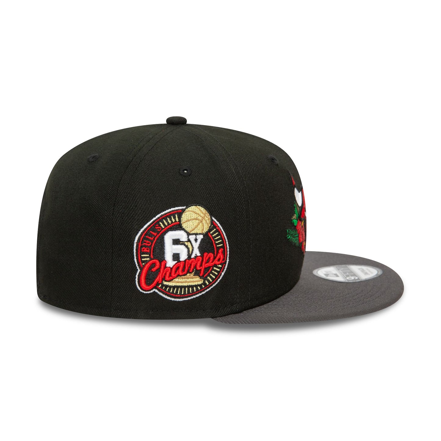 This is a Chicago Bulls NBA Floral Black 9FIFTY Snapback Cap 6