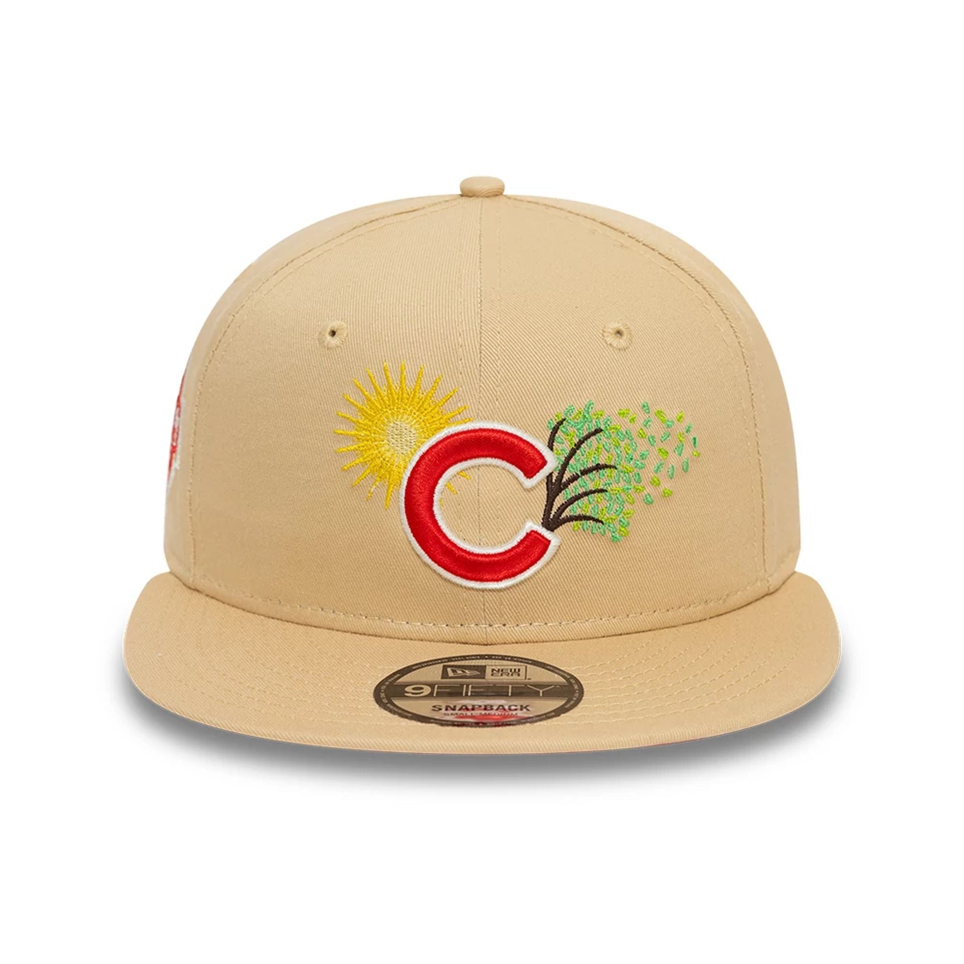 This is a Chicago Cubs MLB Summer Icon Light Beige 9FIFTY Snapback Cap 2