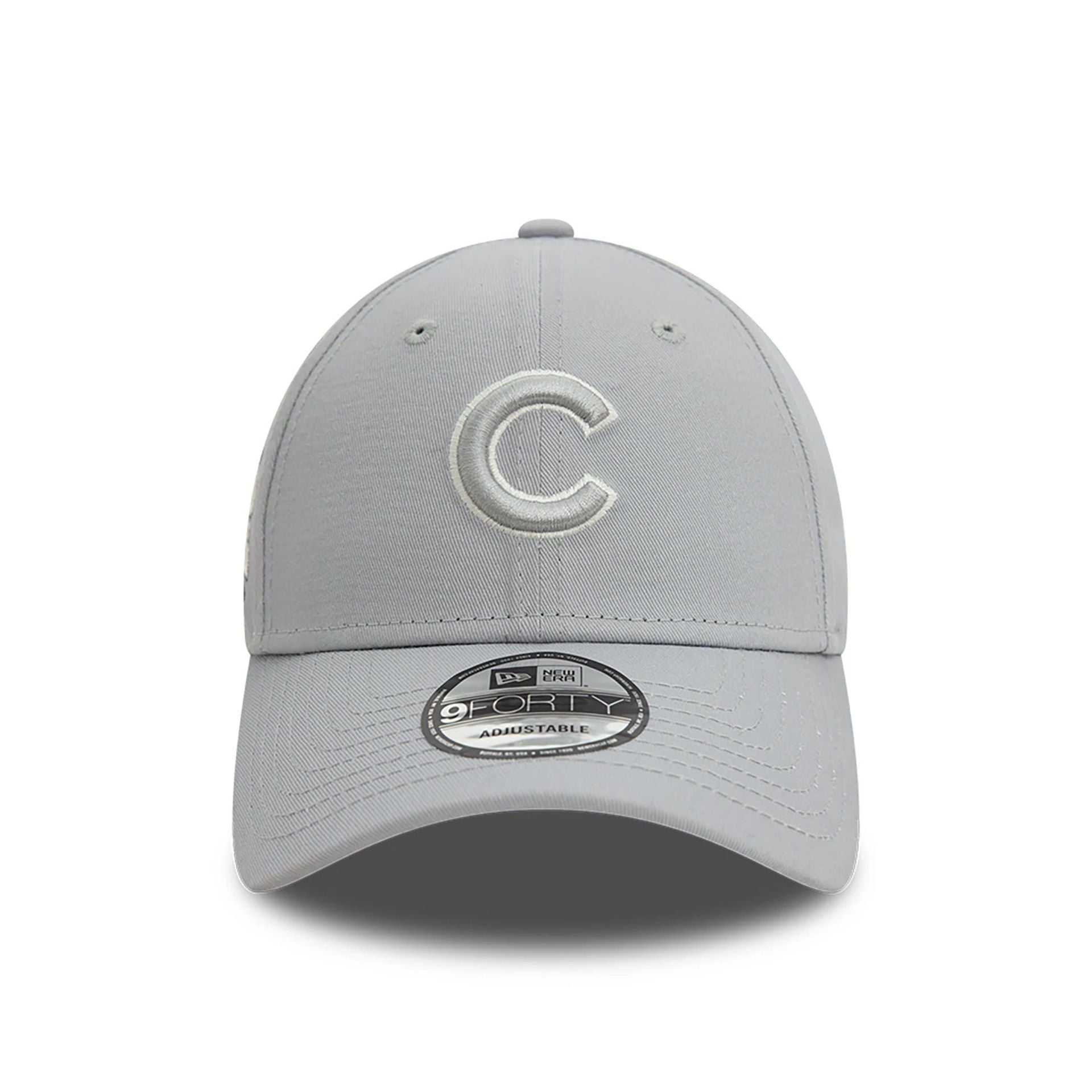 This is a Chicago Cubs MLB Patch Grey 9FORTY Adjustable Cap 2