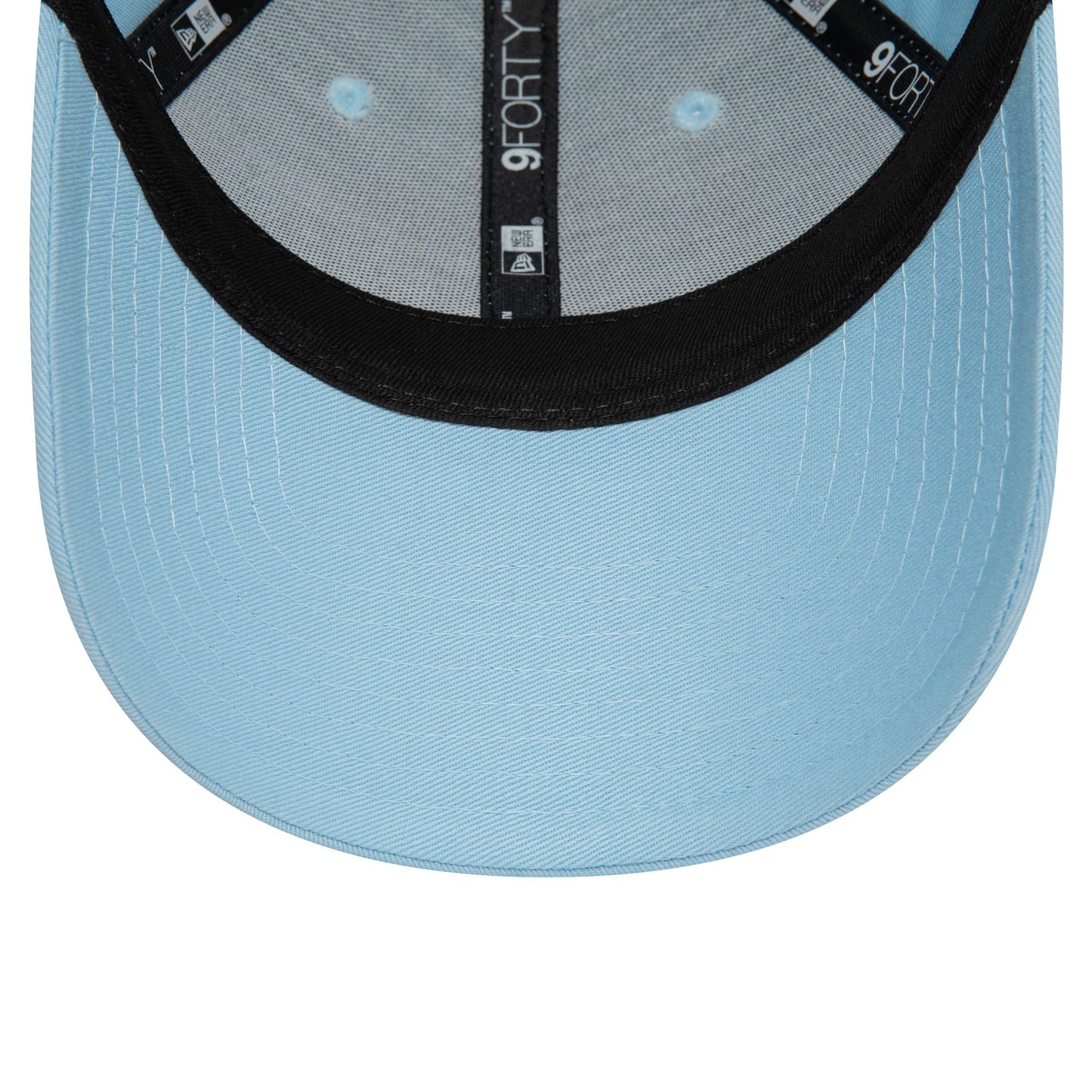 This is a LA Dodgers Womens Metallic Pastel Blue 9FORTY Adjustable Cap 4