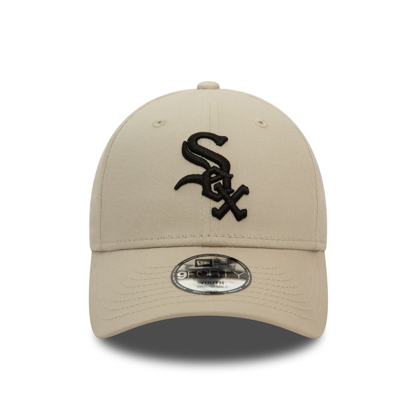 This is a Chicago White Sox Youth League Essential Light Beige 9FORTY Adjustable Cap 2