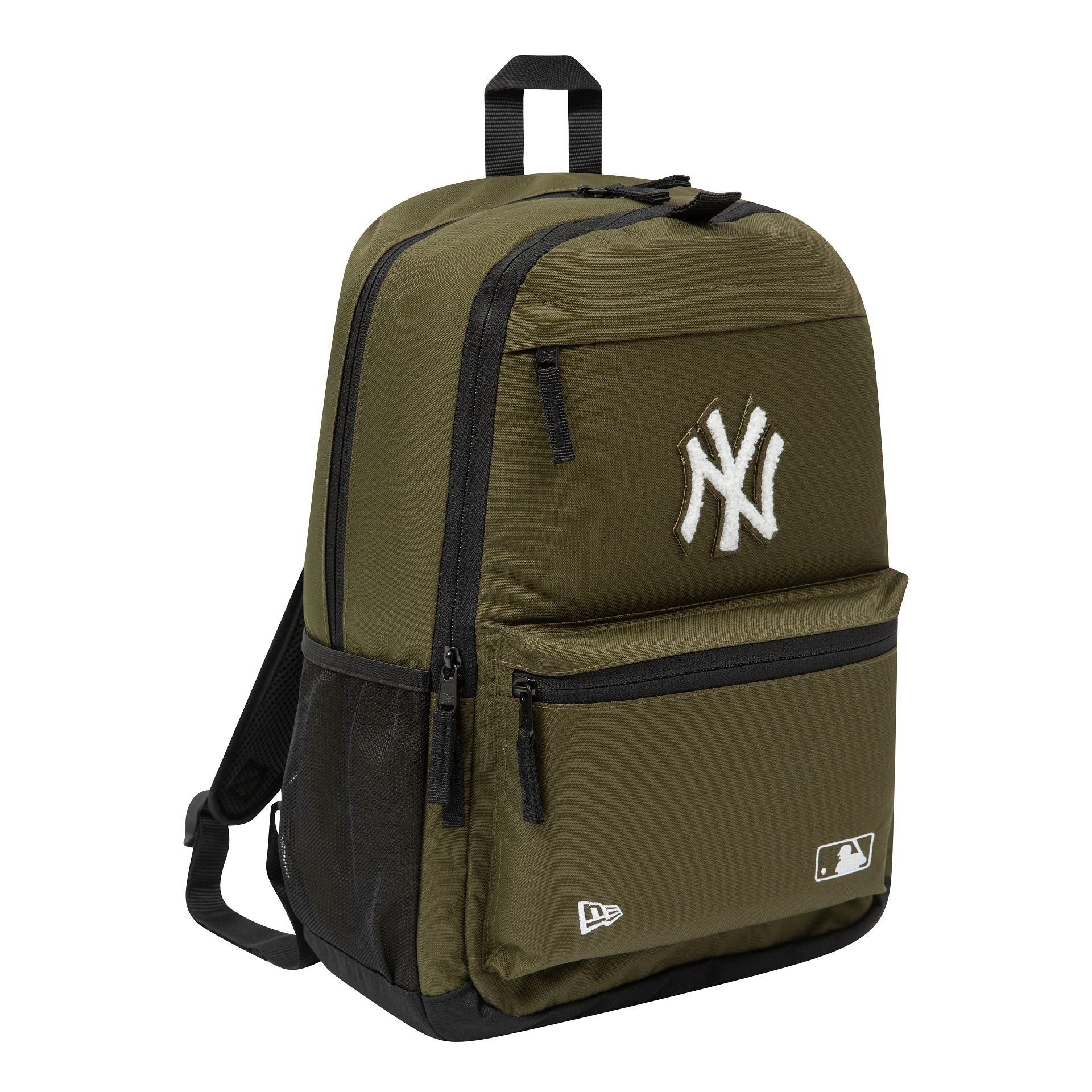 This is a New York Yankees MLB Applique Dark Green Delaware Backpack 2