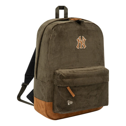 This is a New York Yankees Cord Green Stadium Backpack 3