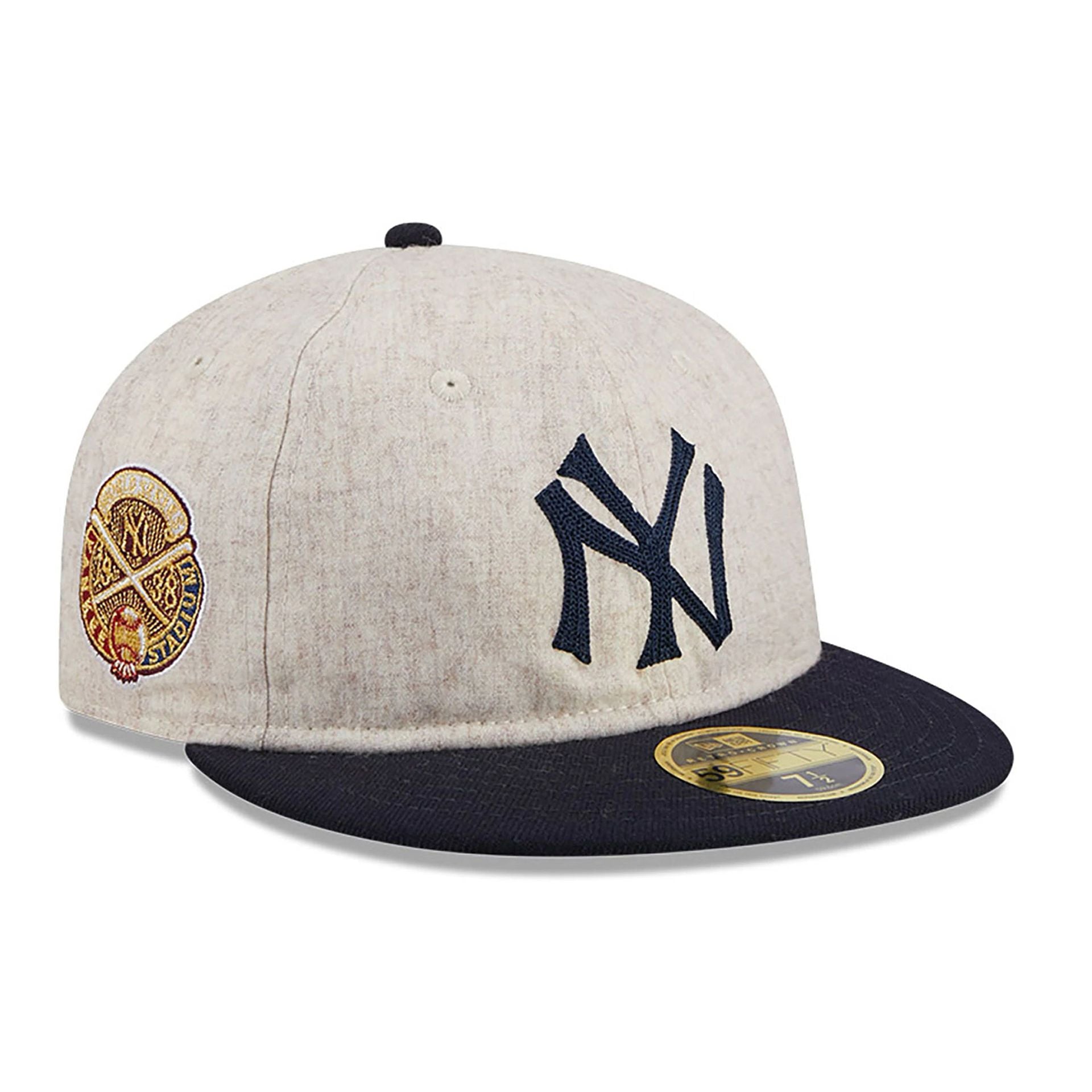 This is a New York Yankees Melton Wool Light Beige Retro Crown 59FIFTY Fitted Cap 1