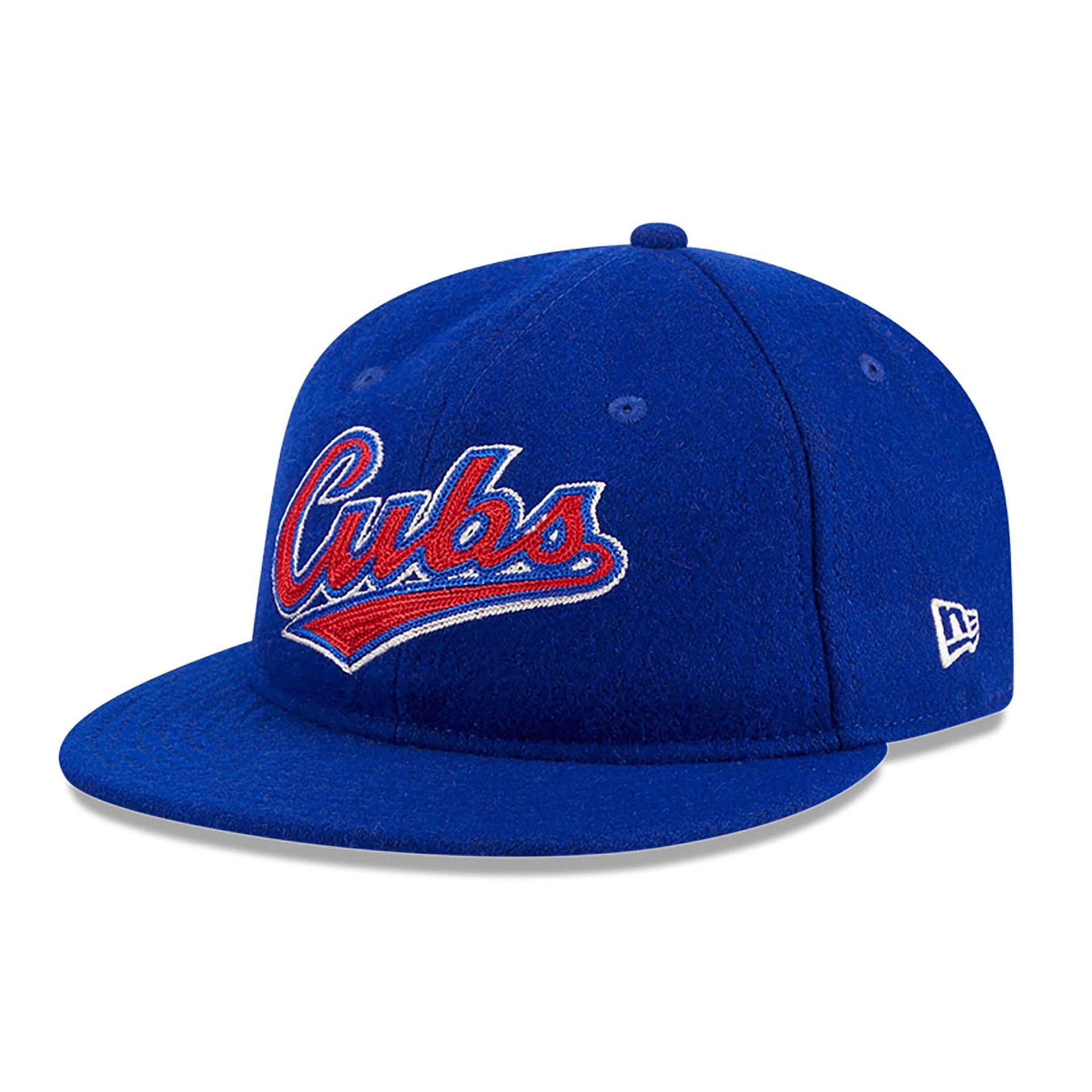 This is a Chicago Cubs Melton Wool Blue Retro Crown 9FIFTY Strapback Cap 1