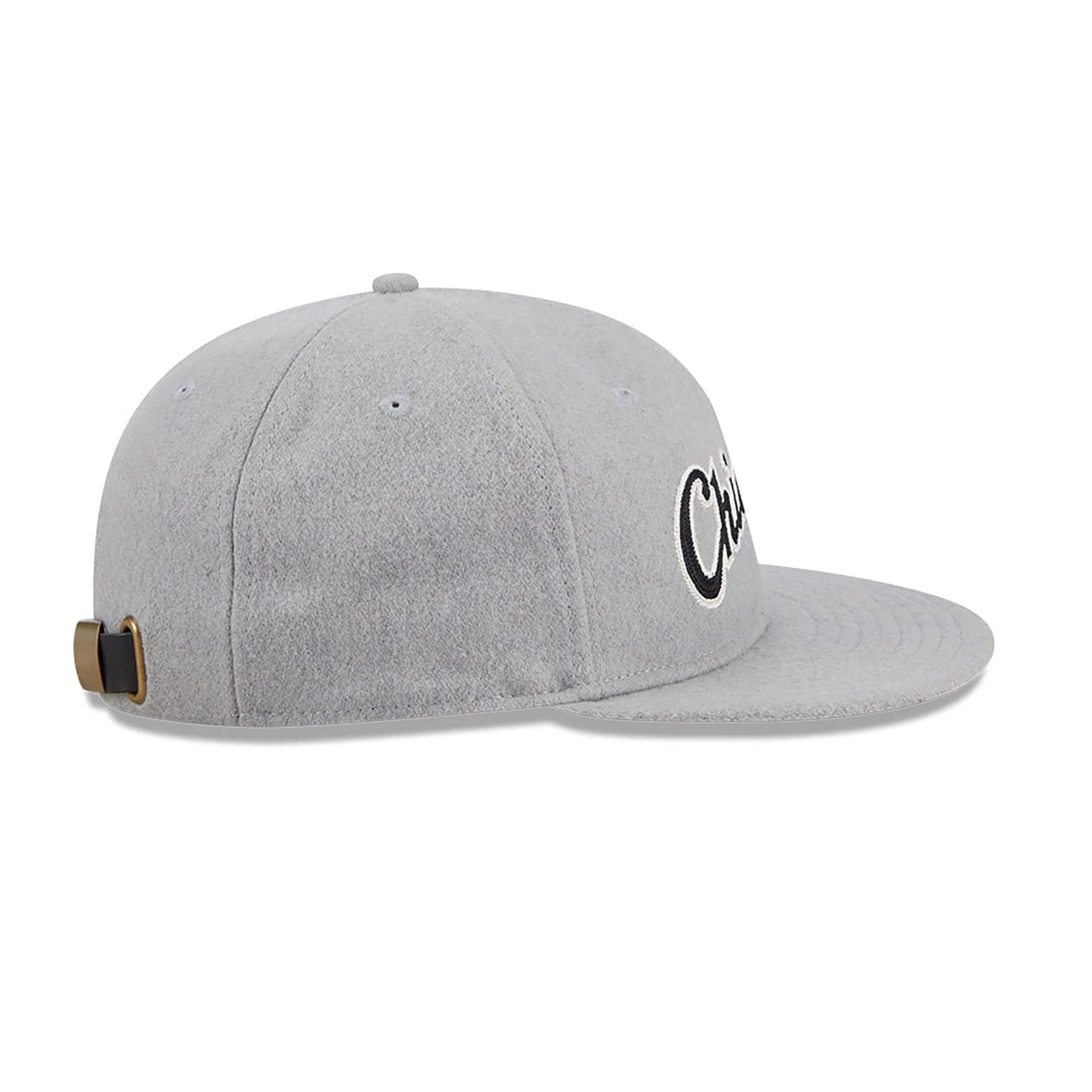 This is a Chicago White Sox Melton Wool Grey Retro Crown 9FIFTY Strapback Cap 6